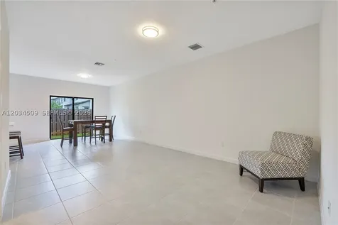 15907 SW 2nd Place Pembroke Pines FL 33027