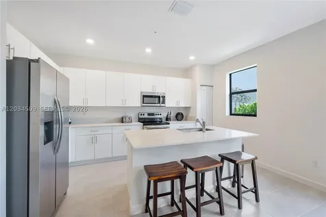 15907 SW 2nd Place Pembroke Pines FL 33027