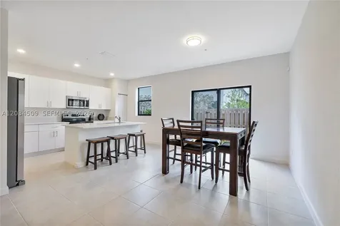 15907 SW 2nd Place Pembroke Pines FL 33027