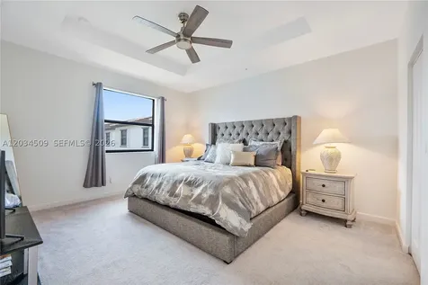 15907 SW 2nd Place Pembroke Pines FL 33027