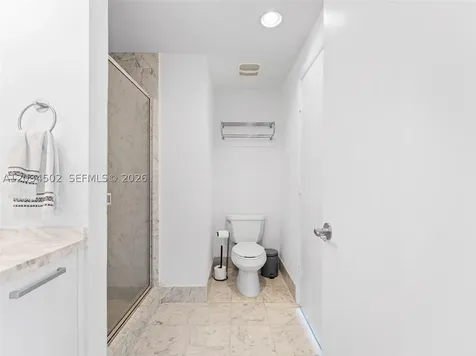 253 NE 2nd Street Miami FL 33132