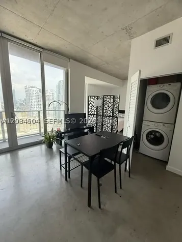 151 SE 1st Street Miami FL 33131