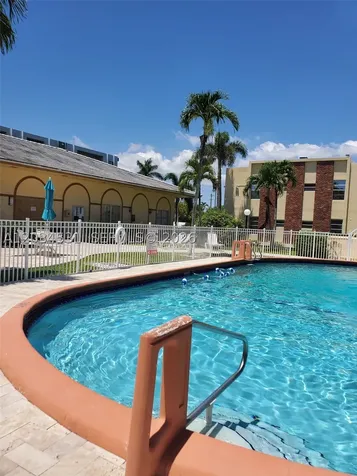 851 NE 14th Avenue Hallandale Beach FL 33009