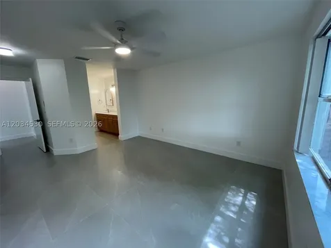 3325 NW 79th Way Davie FL 33024