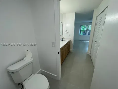 3325 NW 79th Way Davie FL 33024
