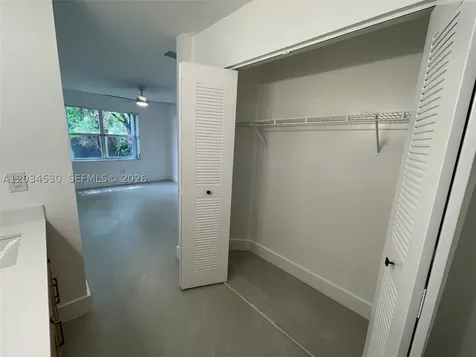 3325 NW 79th Way Davie FL 33024