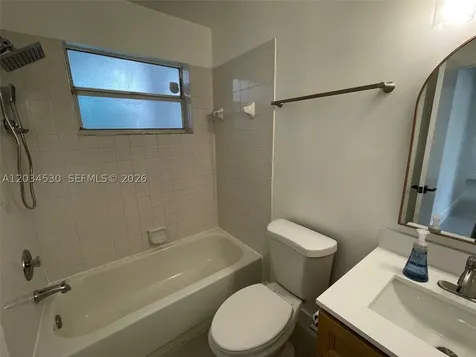 3325 NW 79th Way Davie FL 33024