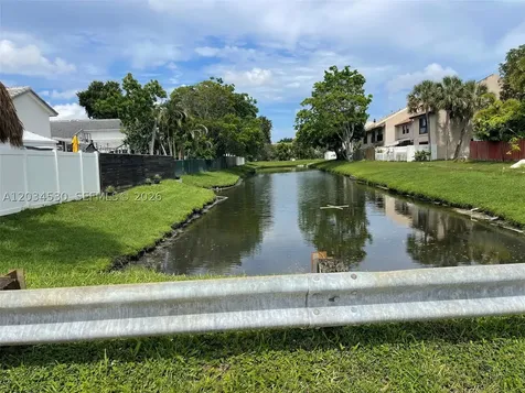 3325 NW 79th Way Davie FL 33024