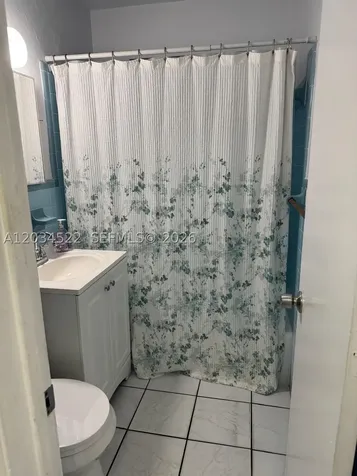 2732 NW 16th Terrace Miami FL 33125