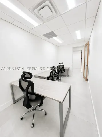 1110 Ponce De Leon Boulevard Coral Gables FL 33134