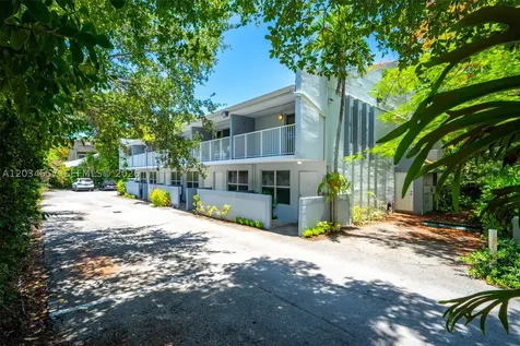 3025 Mary Street Miami FL 33133