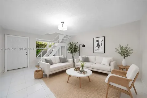 3025 Mary Street Miami FL 33133