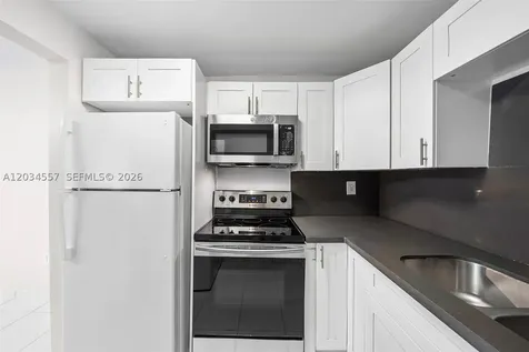 3025 Mary Street Miami FL 33133
