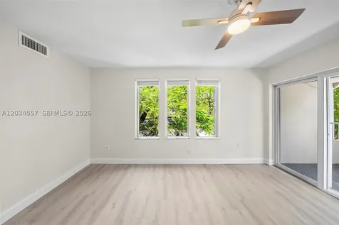3025 Mary Street Miami FL 33133