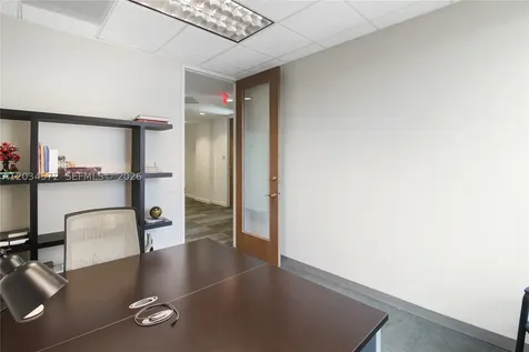 2525 Ponce De Leon Boulevard Coral Gables FL 33134
