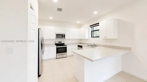 2434 NE 1st Street Homestead FL 33033