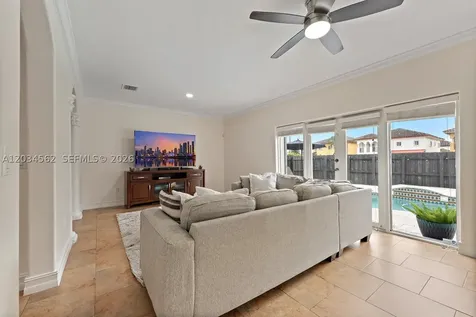 15651 SW 14th Street Miami FL 33194