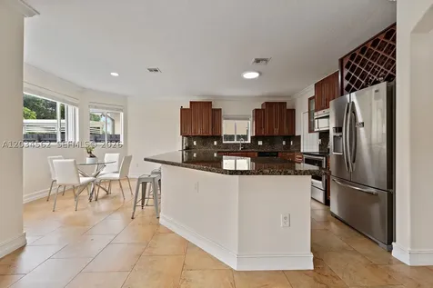 15651 SW 14th Street Miami FL 33194