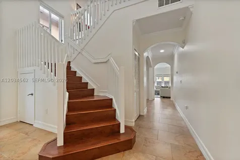 15651 SW 14th Street Miami FL 33194