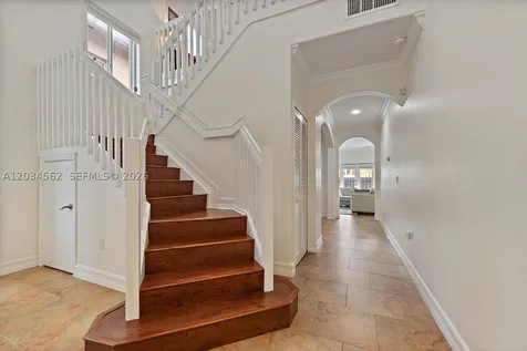 15651 SW 14th Street Miami FL 33194
