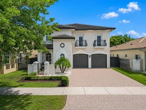15651 SW 14th Street Miami FL 33194