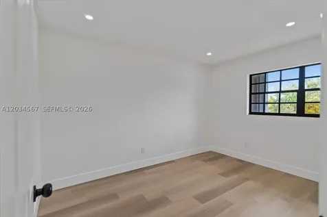 1409 NW 44th Street Miami FL 33142