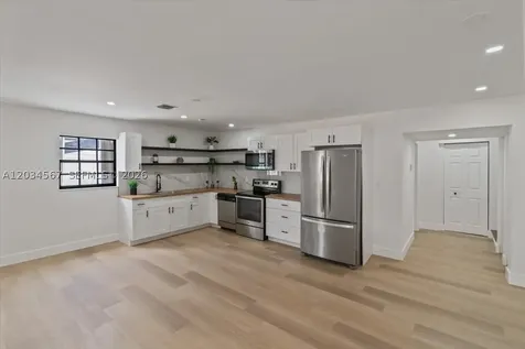 1409 NW 44th Street Miami FL 33142