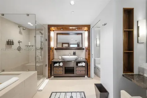 6801 Collins Avenue Miami Beach FL 33141