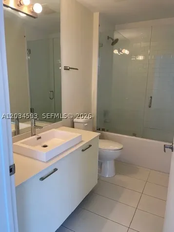 151 SE 1st Miami FL 33131