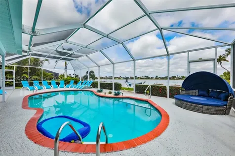 407 SW 37 Street Cape Coral FL 33914