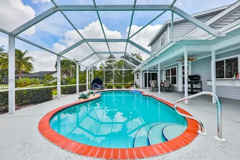 407 SW 37 Street Cape Coral FL 33914