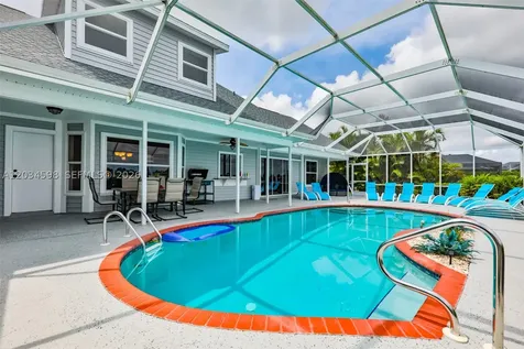 407 SW 37 Street Cape Coral FL 33914