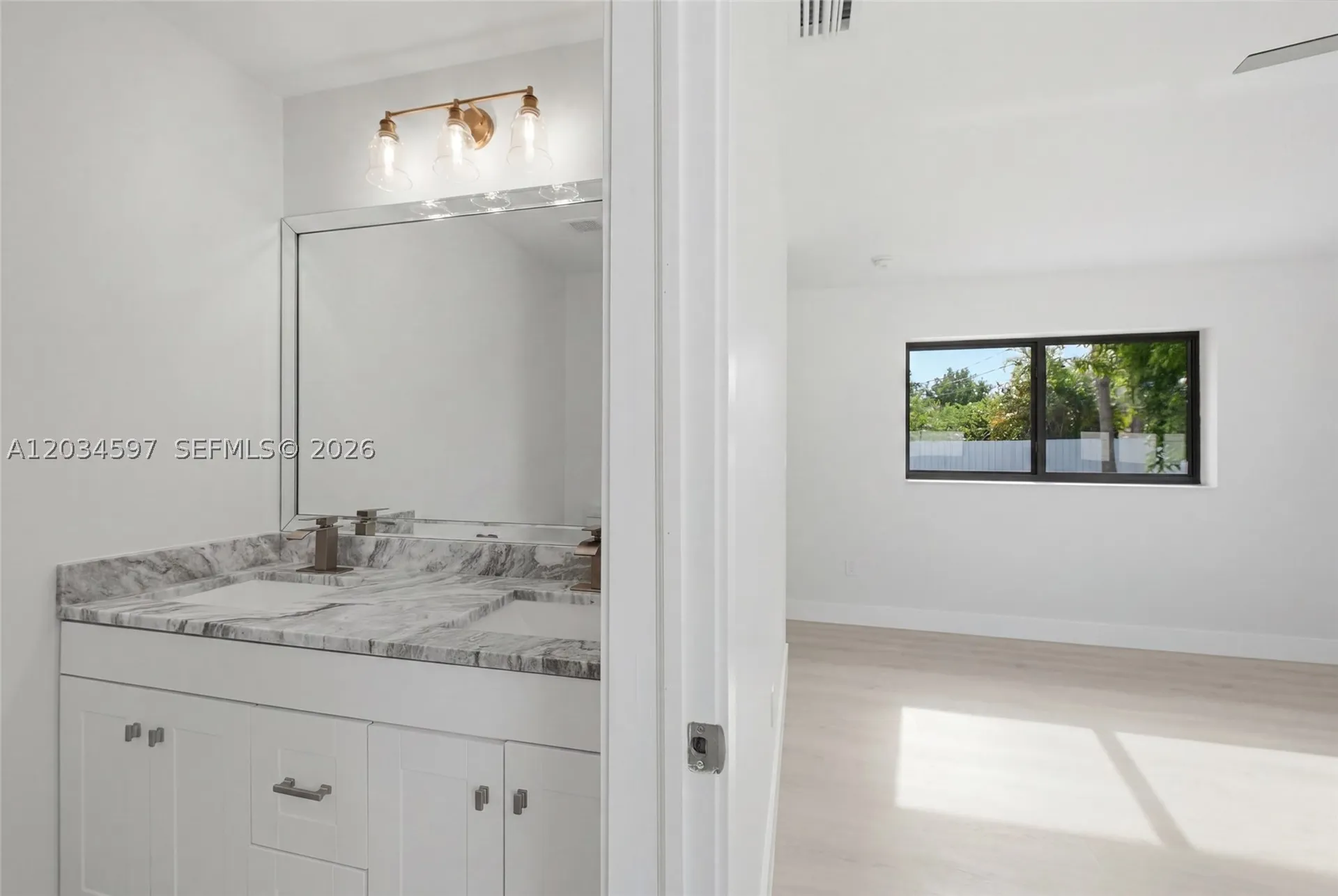 2731 NE 52nd Street Lighthouse Point FL 33064