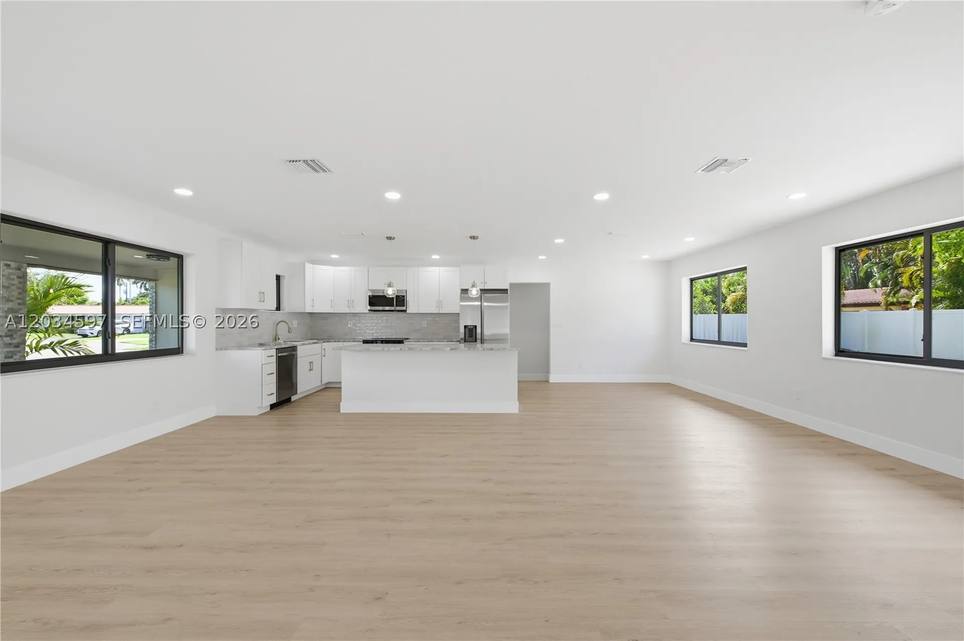 2731 NE 52nd Street Lighthouse Point FL 33064