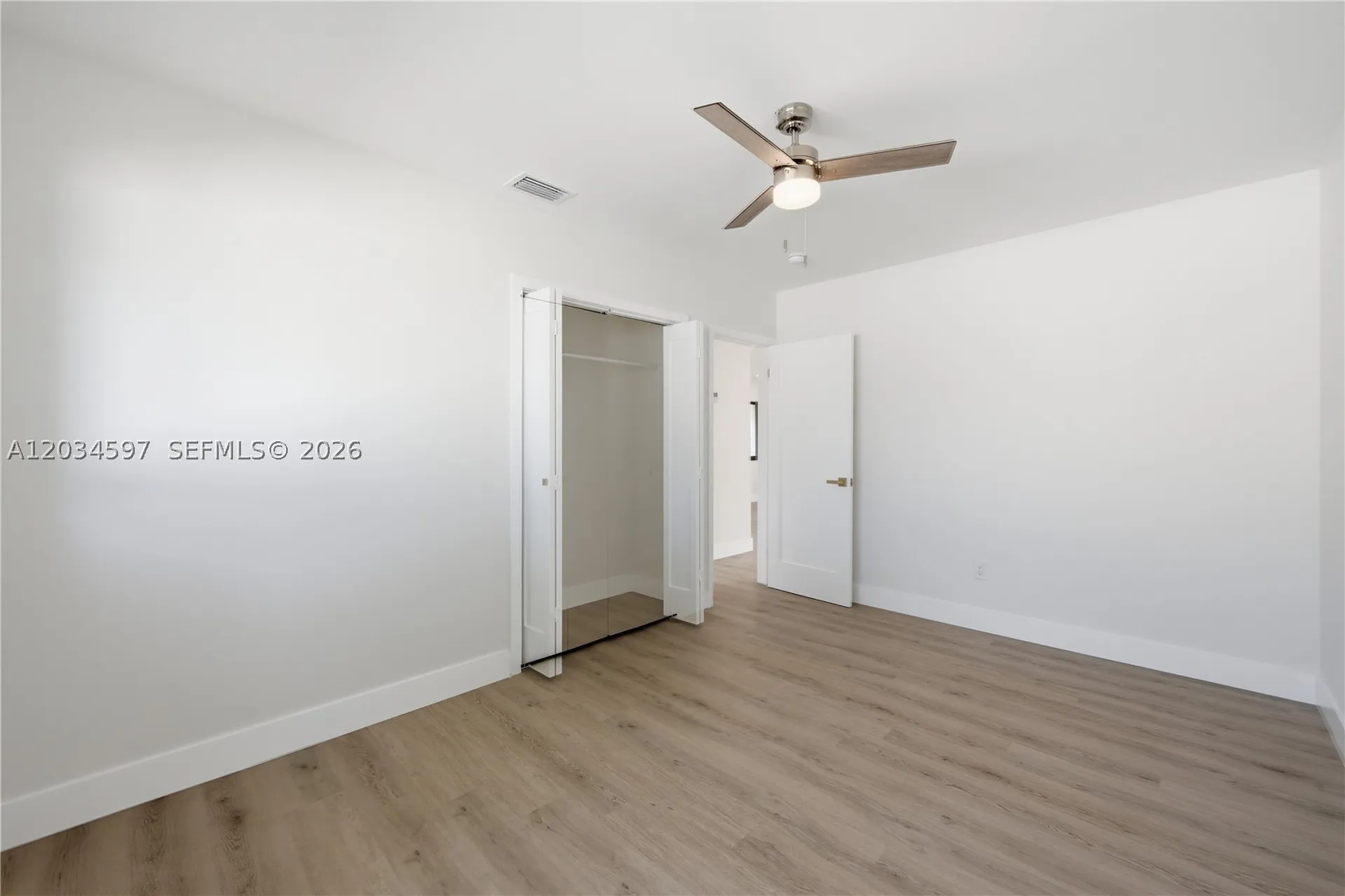 2731 NE 52nd Street Lighthouse Point FL 33064