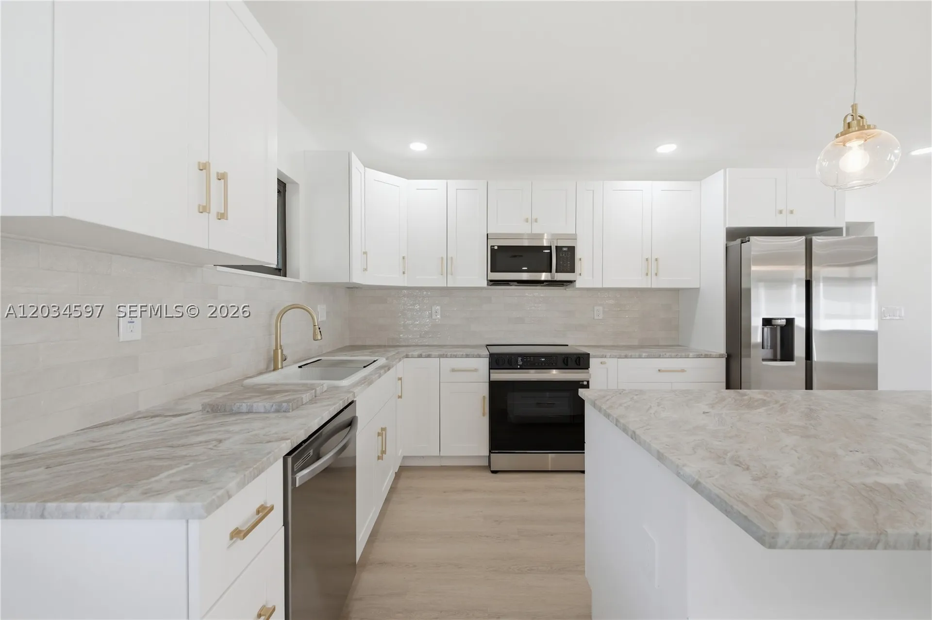 2731 NE 52nd Street Lighthouse Point FL 33064