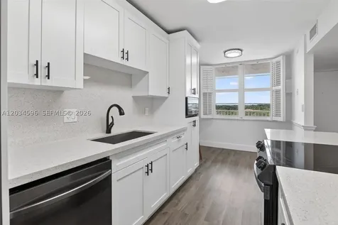 250 Jacaranda Drive Plantation FL 33324