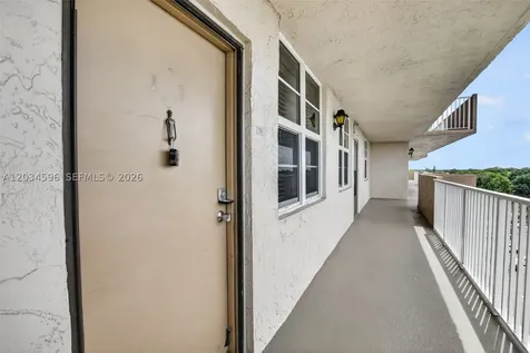 250 Jacaranda Drive Plantation FL 33324