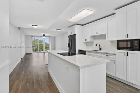 250 Jacaranda Drive Plantation FL 33324