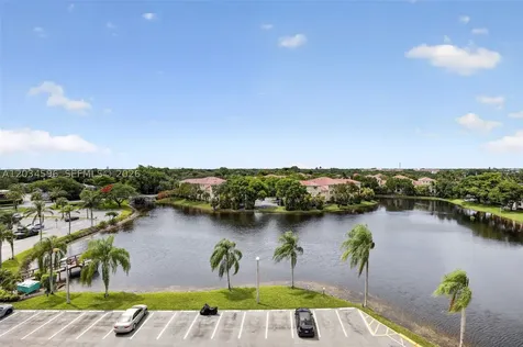 250 Jacaranda Drive Plantation FL 33324