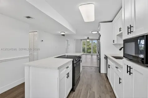 250 Jacaranda Drive Plantation FL 33324