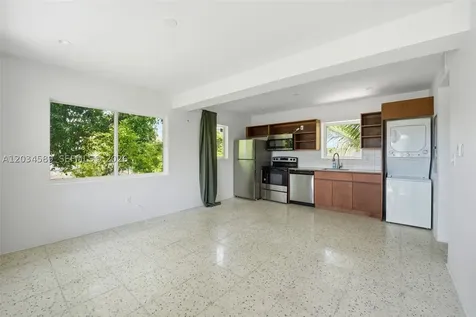 127 NW 74th Street Miami FL 33150