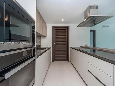 1000 Brickell Plaza Miami FL 33131