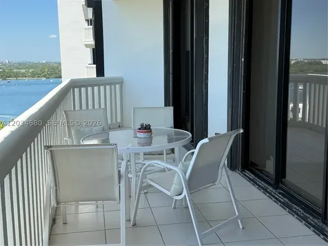 2000 Island Boulevard Aventura FL 33160
