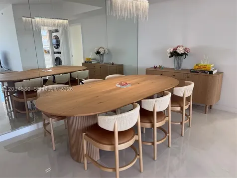 2000 Island Boulevard Aventura FL 33160