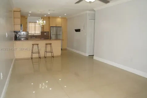 67 NE 13th Street Homestead FL 33030