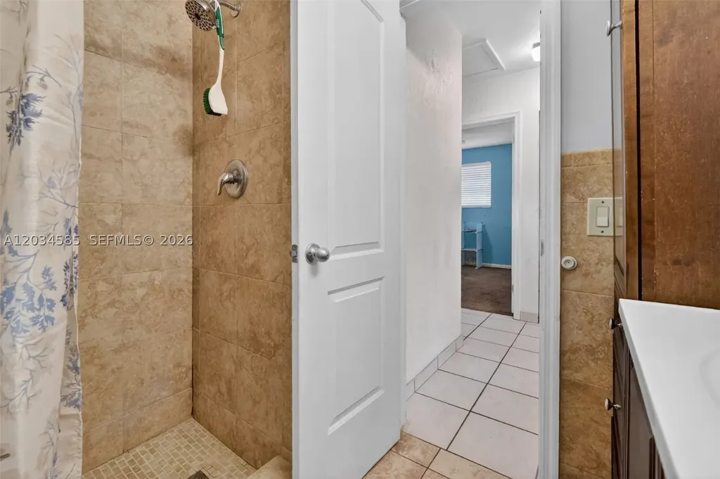 1901 N 56th Avenue Hollywood FL 33021
