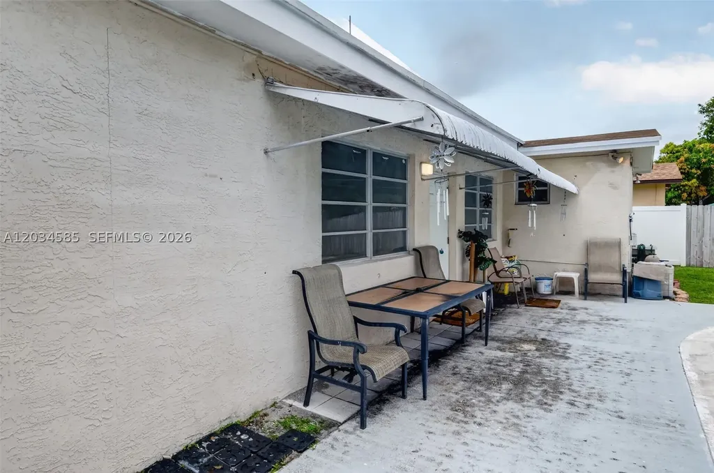 1901 N 56th Avenue Hollywood FL 33021