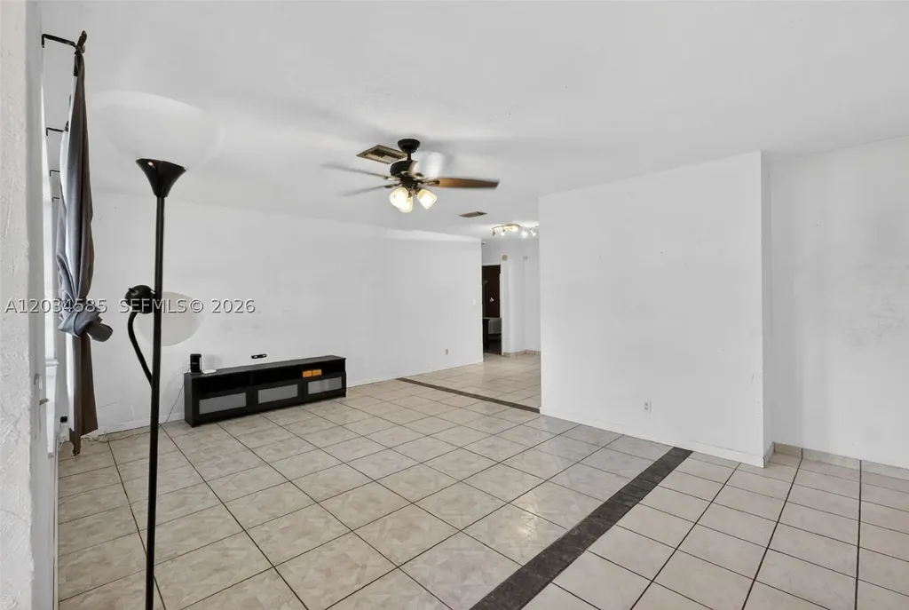 1901 N 56th Avenue Hollywood FL 33021