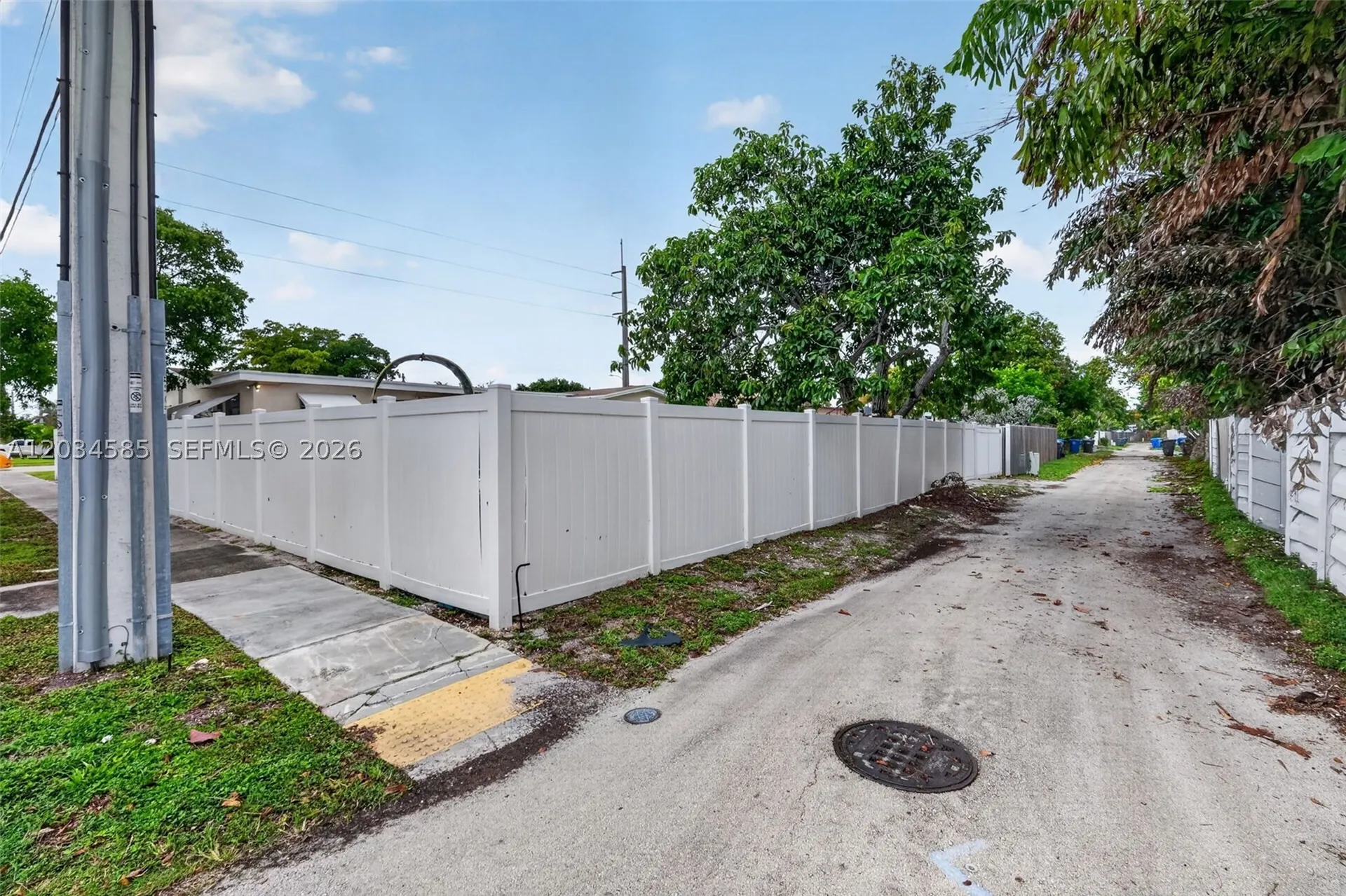1901 N 56th Avenue Hollywood FL 33021